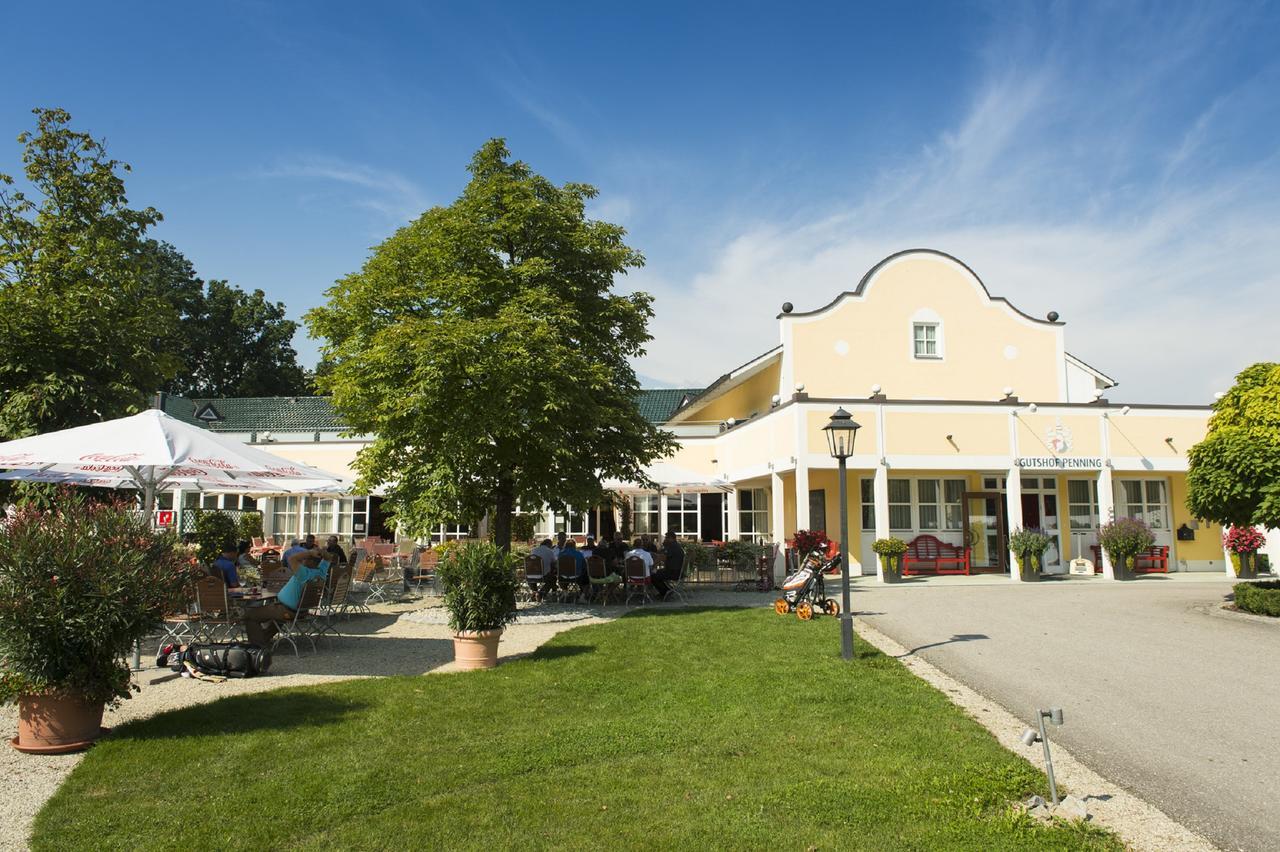 Golfhotel Gutshof Penning Rotthalmuenster Exterior foto